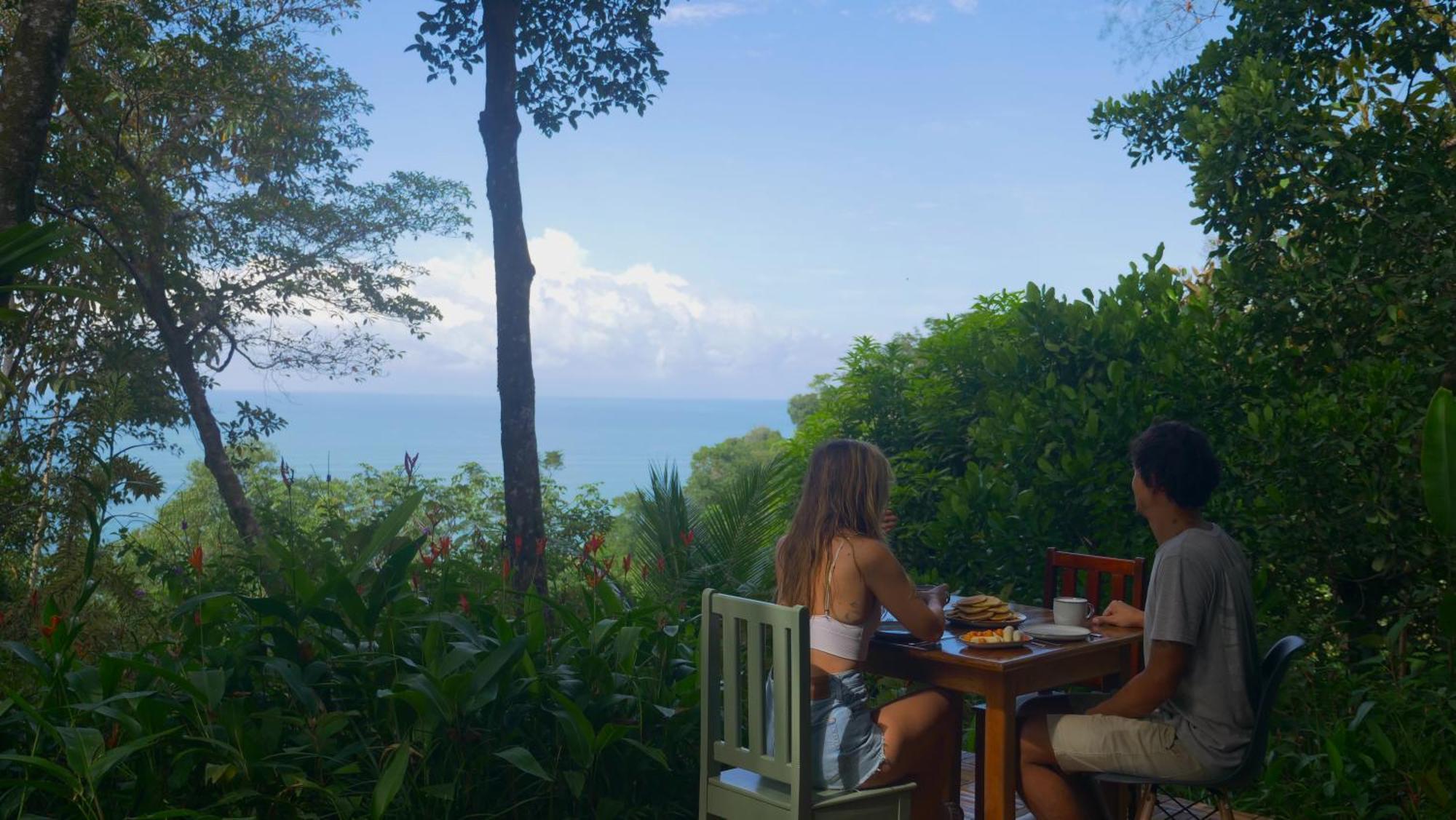 Casa Oh - Oceanview Guesthouse Uvita Exterior photo
